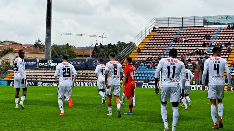 Imagem de Nacional empata no campo do Trofense