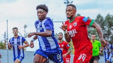 Imagem de Marítimo arranca vitória no Olival frente ao Porto B