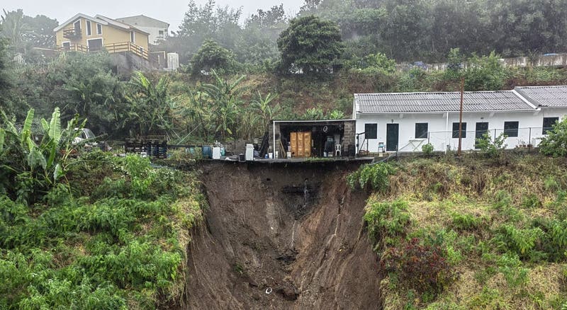 Mau tempo deixou 31 pessoas desalojadas no Funchal mas não destruiu as habitações