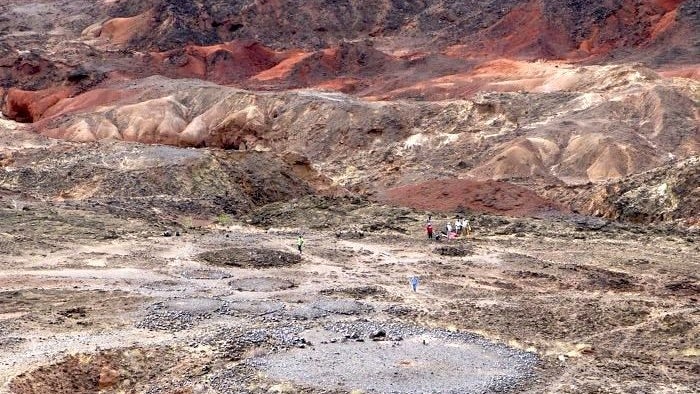 Investigadores descobrem enterro realizado há 78 mil anos