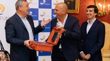 Imagem de Funchal instala 17 desfibrilhadores automáticos no concelho