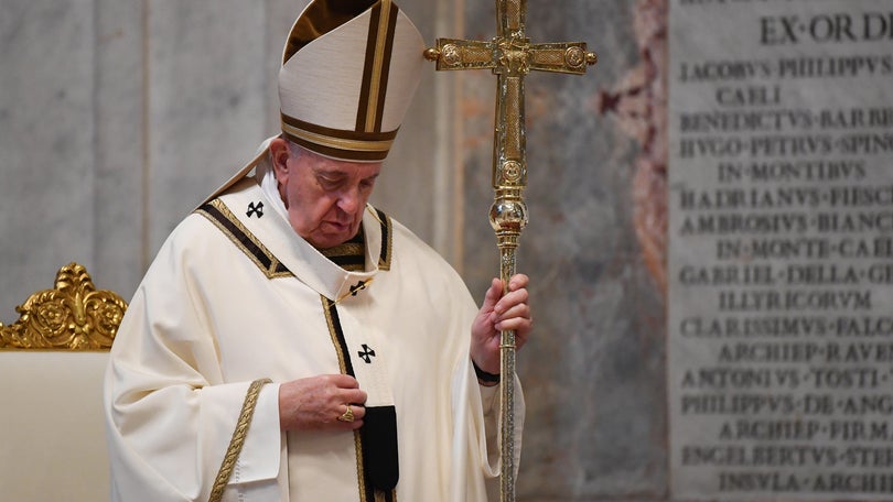 Papa defende que é tempo de eliminar o vírus do egoísmo indiferente