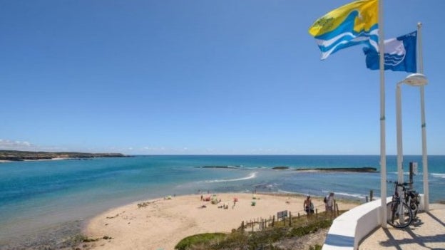 Imagem de Portugal é o sexto país com mais praias com Bandeira Azul