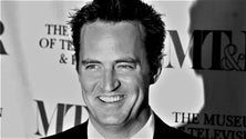 Imagem de Ator Matthew Perry, conhecido pela série «Friends», faleceu aos 54 anos