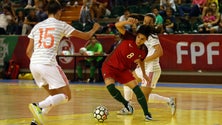 Imagem de Seleção feminina de Futsal em estágio na Terceira (Vídeo)