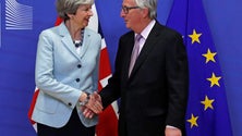 Imagem de Brexit: May reúne com Juncker na quarta-feira em Bruxelas