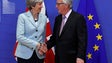 Imagem de Brexit: May reúne com Juncker na quarta-feira em Bruxelas