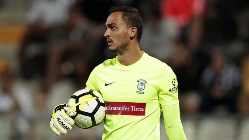 Imagem de Guardiões do Marítimo assumem amor pela função no Dia Internacional do Guarda-Redes