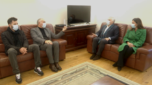 Imagem de Paulo Moniz acusa República de não pagar apoios aos trabalhadores da Cofaco (Vídeo)