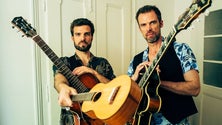 Imagem de Guitarristas André e Bruno Santos apostam nos originais em novo álbum de Mano a Mano