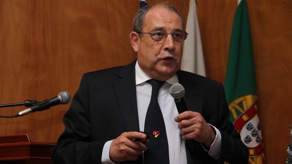 Imagem de Eduardo Barroso disponível para tratar doentes na Madeira