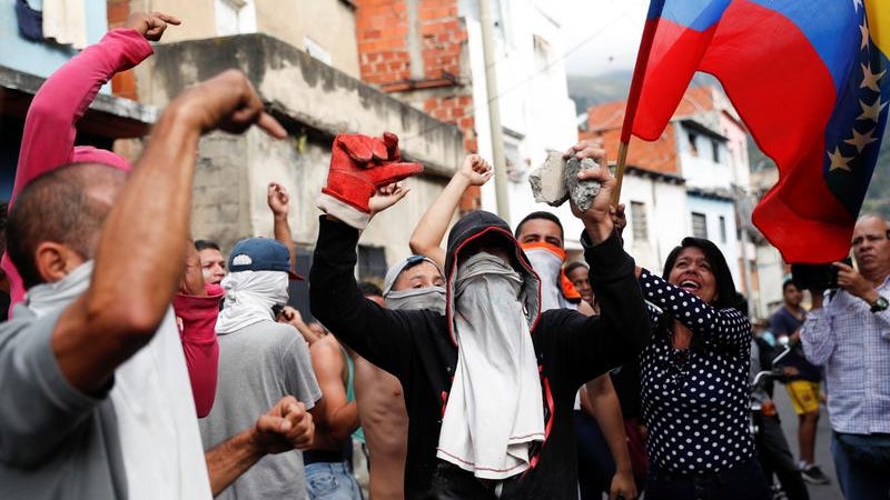 Imagem de Venezuela: Um morto e cinco feridos em protestos contra o regime