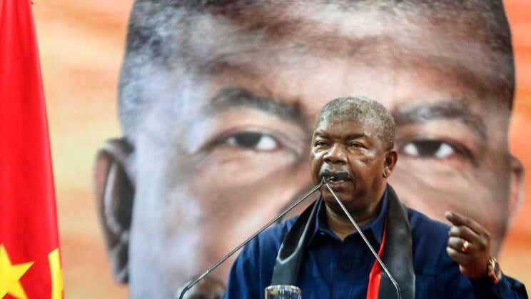 Imagem de MPLA vence com 51,07% dos votos, UNITA conquista 44,05%