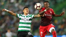 Imagem de Marítimo perde `guerra de leões` (2-0)