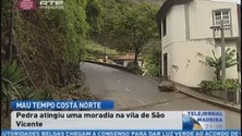 Imagem de Pedra atinge moradia em São Vicente (Vídeo)