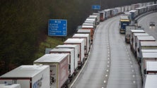 Imagem de Europa fecha portas ao Reino Unido alarmada com nova estirpe do Coronavírus