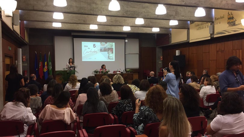 Imagem de Estatuto do Cuidador entra em vigor ainda este ano