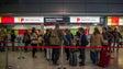 Imagem de Emigrantes querem regressar a Portugal