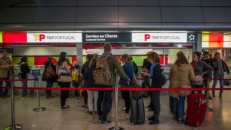 Imagem de Emigrantes querem regressar a Portugal