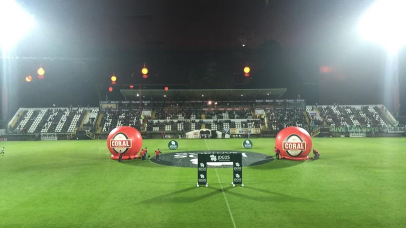 Imagem de União escolhe estádio do Nacional como alternativa à Ribeira Brava