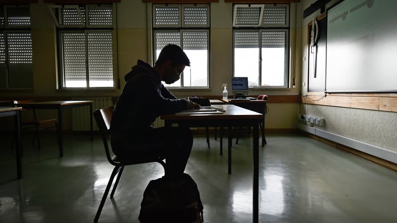 Imagem de 7 mil alunos retomam aulas presenciais