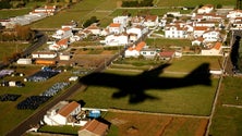 PCP quer número mínimo de trabalhadores portugueses na Base das Lajes (Vídeo)