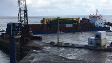PSD teme atrasos na obra do porto das Lajes das Flores (Vídeo)