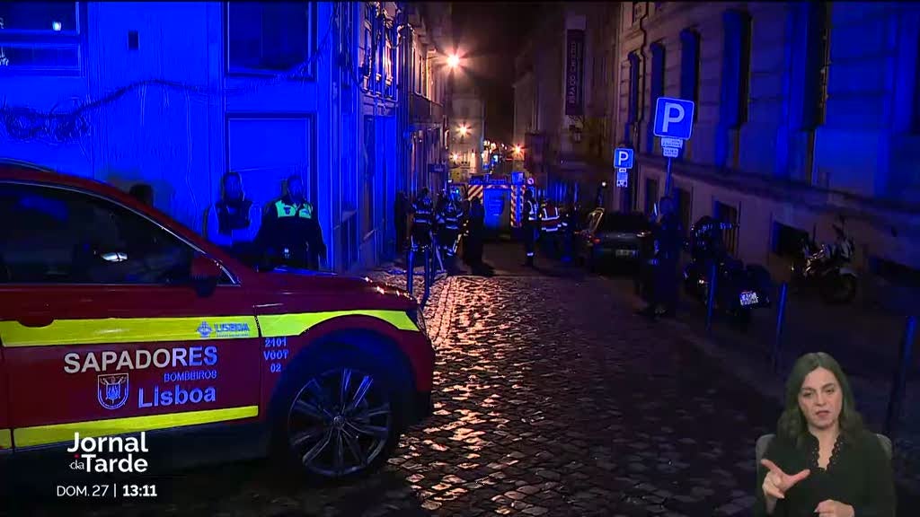 Curto-circuito levou à evacuação do Teatro da Trindade