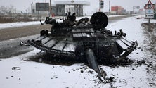 Imagem de Ucrânia liberta presos com experiência militar para lutarem contra russos