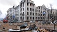 Imagem de Zelensky rejeita ultimato da Rússia para entregar cidade de Mariupol