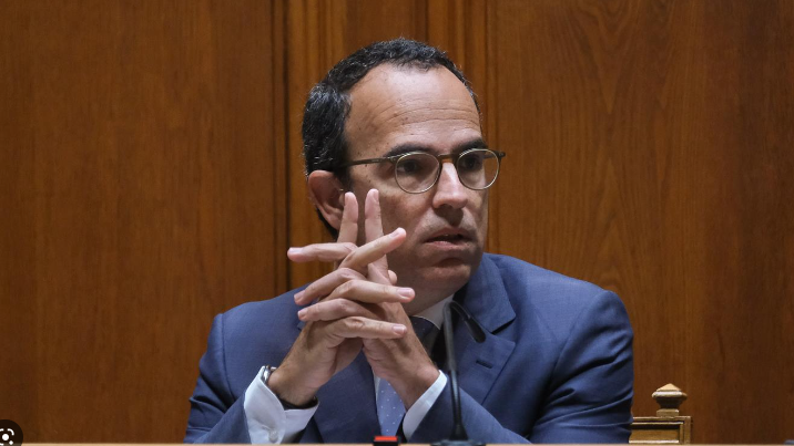 Imagem de Governo limita poderes da extinta Fundação Coleção Berardo
