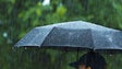 Imagem de Aguaceiros fracos e descida de temperatura