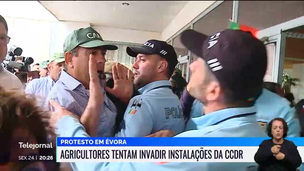Agricultores tentaram invadir instalações da Comissão de Coordenação Regional de Évora