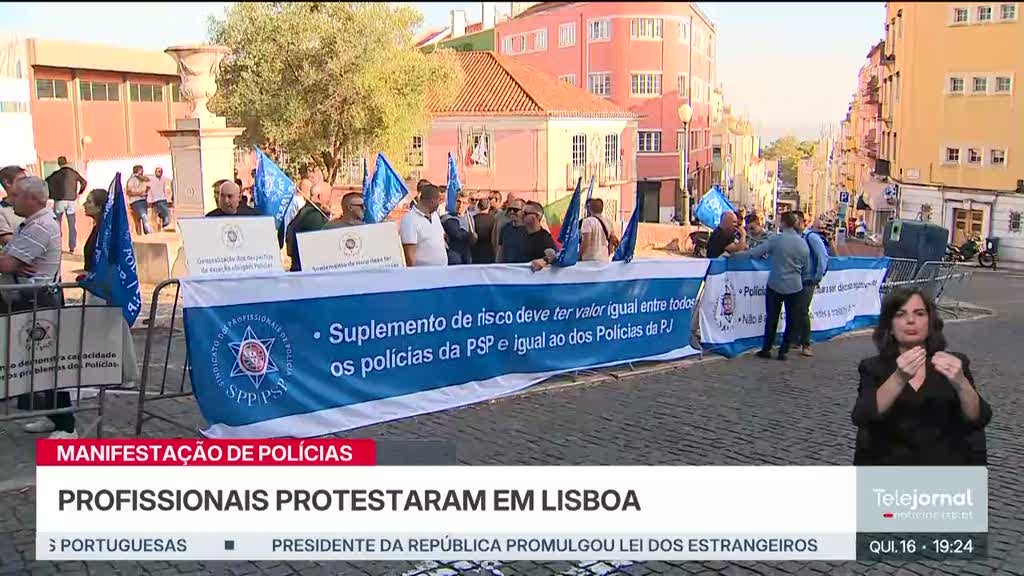 Mais de uma centena de polícias manifestaram-se em Lisboa