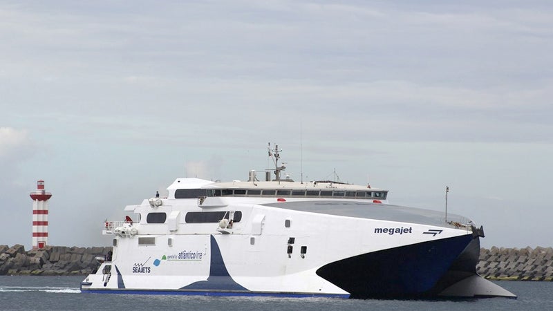 Imagem de MegaJet retoma operação ainda esta tarde