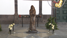 Escultura da Madre Teresa da Anunciada foi retirada do adro da igreja do Convento da Esperança