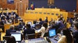 PSD acusa Costa de ser um «fora de lei» (vídeo)