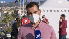 Imagem de Dezenas de pessoas à espera para fazer teste (vídeo)