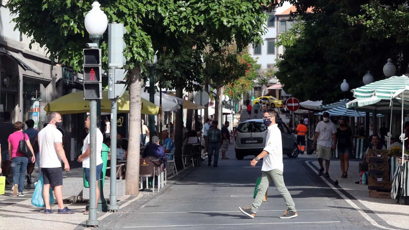 Imagem de Madeira mantém o Rt mais elevado do país