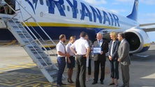 Primeiro voo da Ryanair de Manchester para Ponta Delgada (Vídeo)