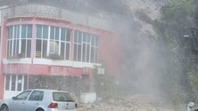 Imagem de Derrocada na marginal da Calheta