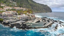 Imagem de Madeira proibe jogo de futsal