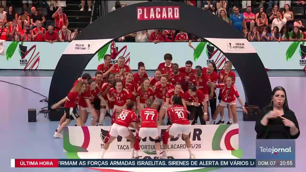 Taça de Portugal de Andebol. Benfica faz pleno da época com 