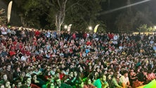 Imagem de Madeirenses festejaram a vitória lusitana no Jardim Municipal do Funchal (vídeo)