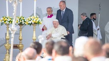 Imagem de Papa pede dignidade para migrantes no dia em que Itália vai a votos
