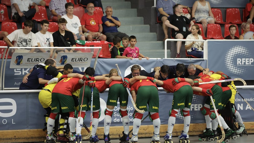 Portugal goleia Inglaterra e está nas ‘meias’ do Europeu de hóquei em patins