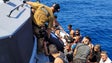 Polícia Marítima resgata 39 migrantes no mar Mediterrâneo