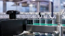 Imagem de Testes da vacina da Sanofi-GSK mostram eficácia