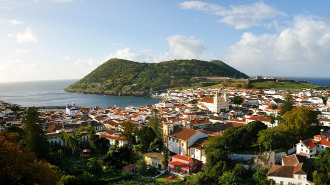 Imagem de Dirigente desportivo da Terceira detido por alegada burla