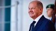 Imagem de Scholz pede a Putin que ordene «retirada total» das forças russas
